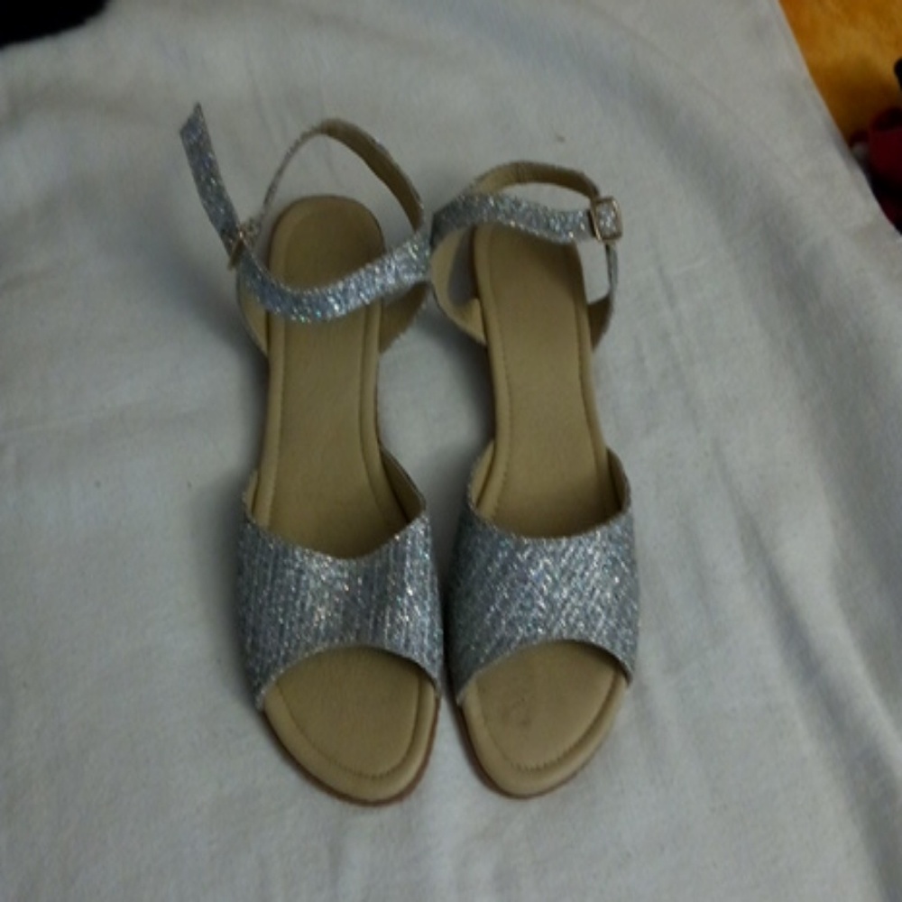 Women's sandals